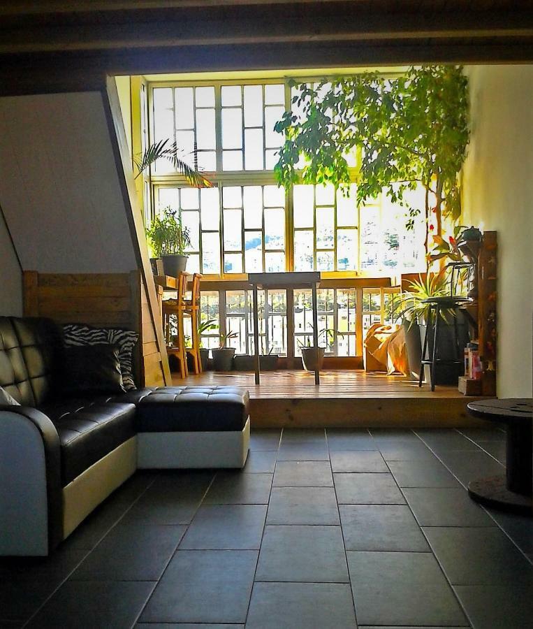 شقة Loft Mezzanine Verriere Avec Vue سان دوني المظهر الخارجي الصورة