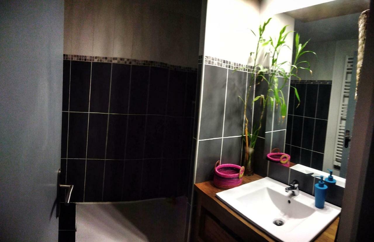 شقة Loft Mezzanine Verriere Avec Vue سان دوني المظهر الخارجي الصورة